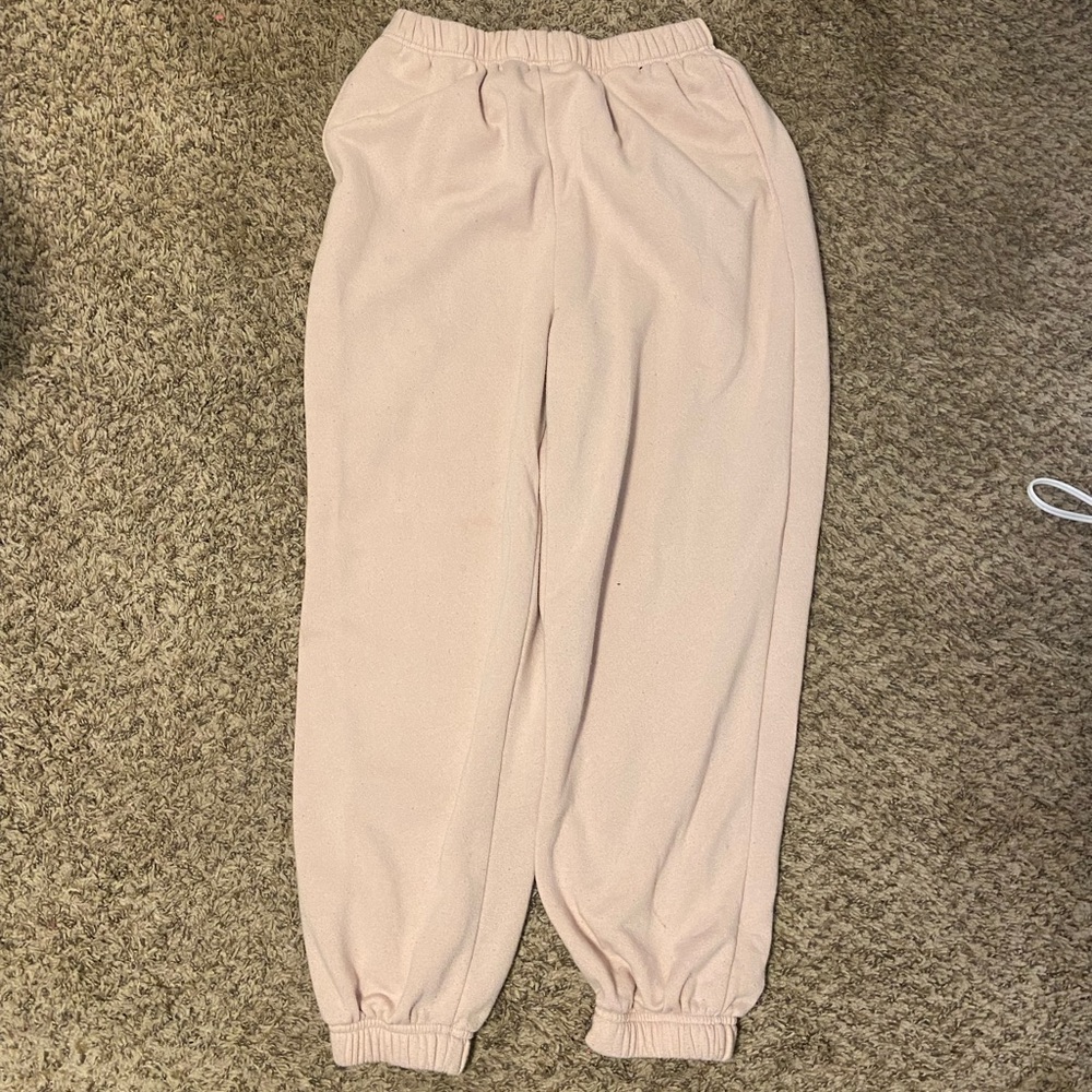 Baggy pink lounge pants